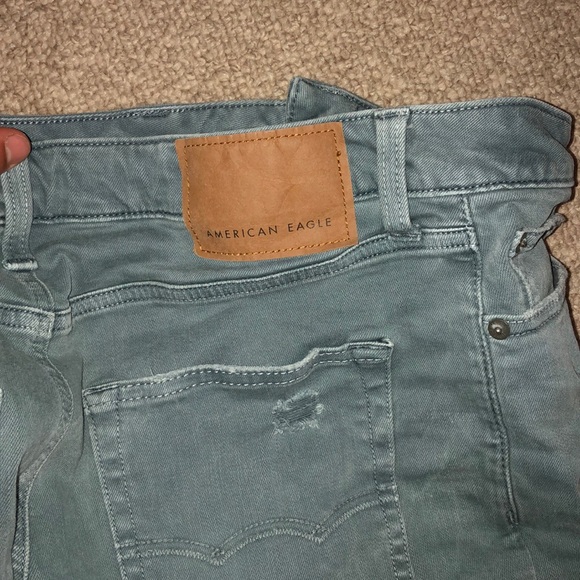 American eagle ripped jean shorts - Picture 4 of 5